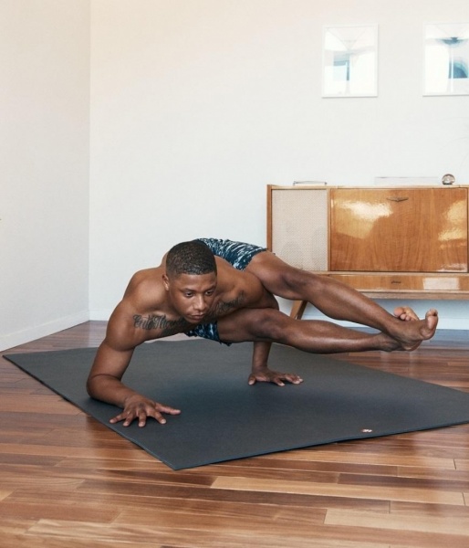 Manduka PRO Long & Wide Yoga Mat - 4