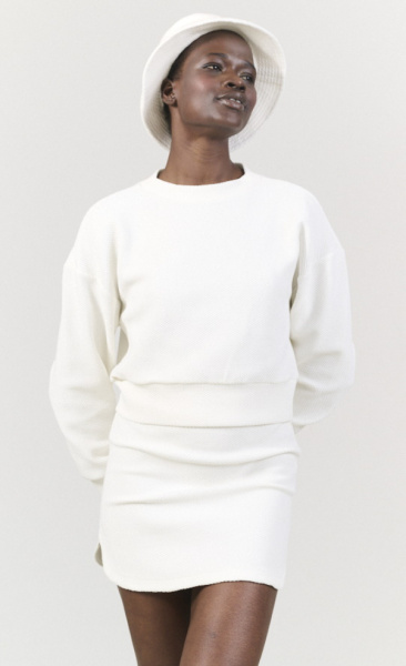 LUNE Moon Cropped Sweat - Marshmellow