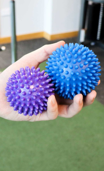 Spikey Trigger Point Ball Small (7cm) - Purple - 1