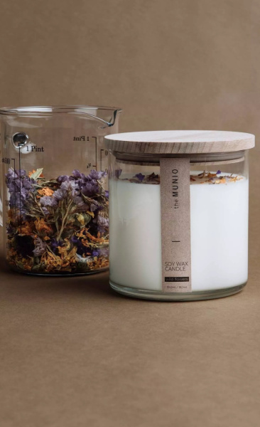 Munio Big Candle in Glass - 1