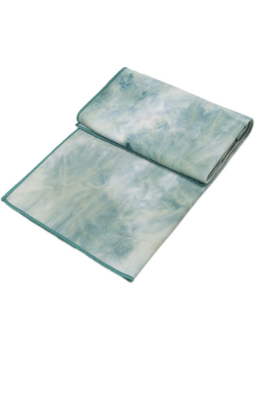 Manduka eQua Towel Wasabi Tie Dye