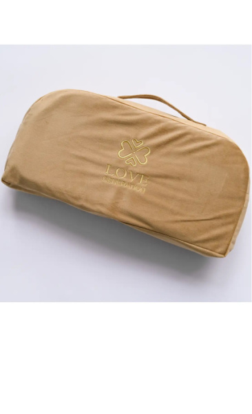 Love Generation Meditatiebankje + Kussen Gold - 3