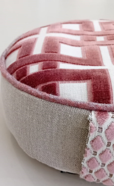 Meditation Cushion Maroon Meander