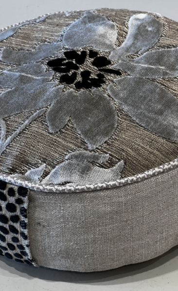 Meditation Cushion Silver Delight