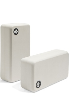 Manduka Lean Recycled Foam Block Linen