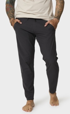 Manduka CNTR Pant Phantom