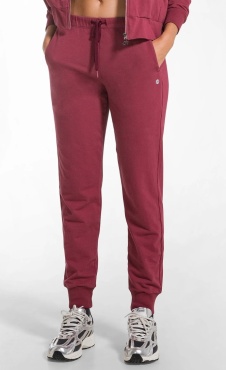 Regular Jogger Renew - Cherry Red