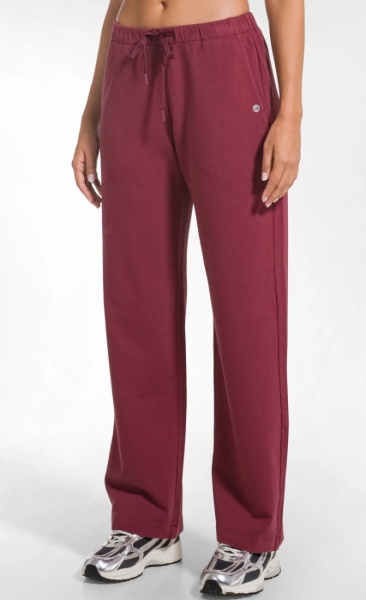 Core Straight Pant Renew - Cherry Red - 1