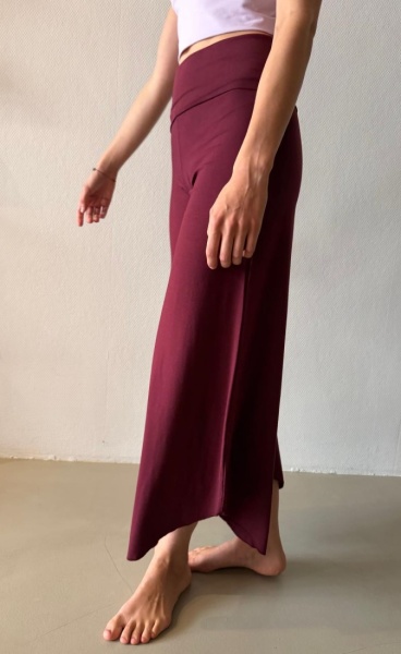 Wave Pants Renew - Maroon